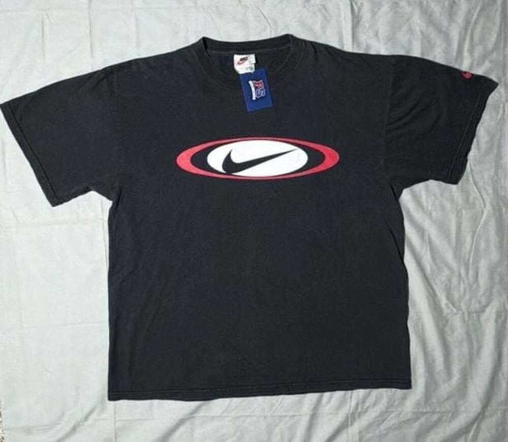 Vintage 90s Nike Swoosh Oval Logo T-Shirt Black Size Large
